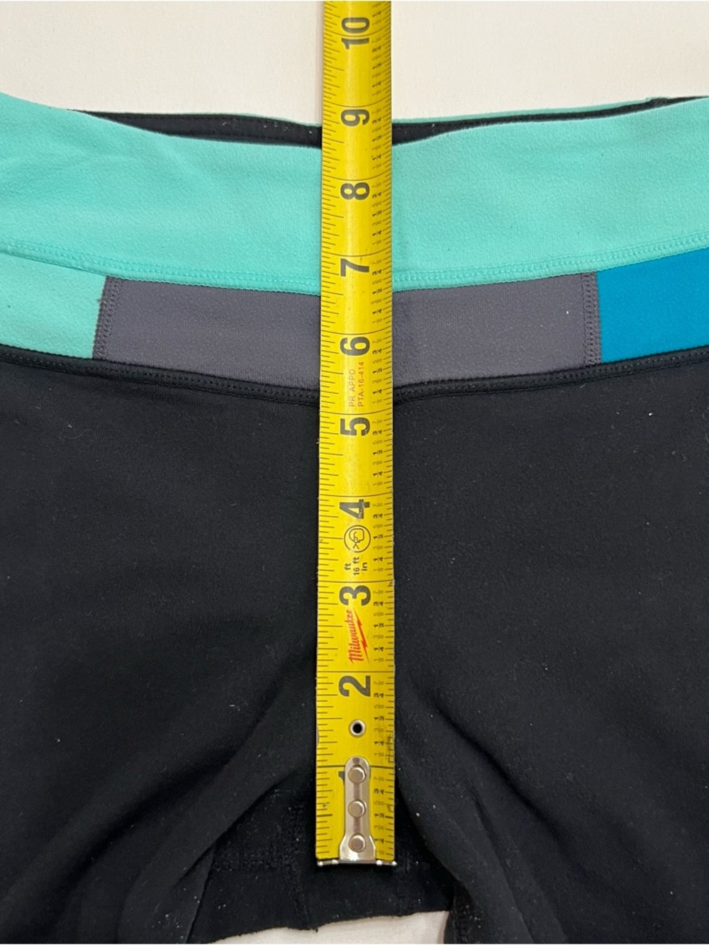 Lululemon Cropped Yoga Pants Capris Sz 2 Reversible  Yoga Pilates Balletcore Y2K - Picture 7 of 8